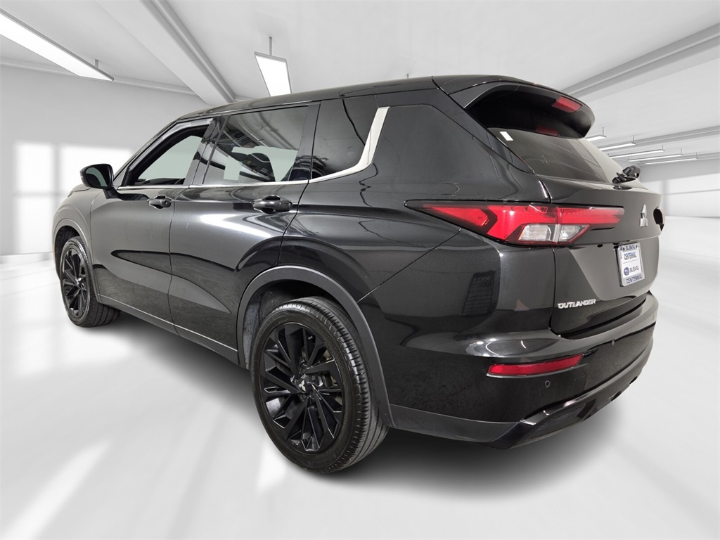 Vehicle image 5 of 31