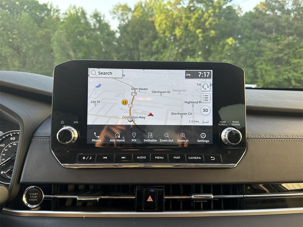 Vehicle image 26 of 36