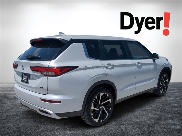 Vehicle image 5 of 34