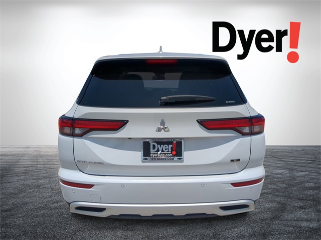 Vehicle image 6 of 34