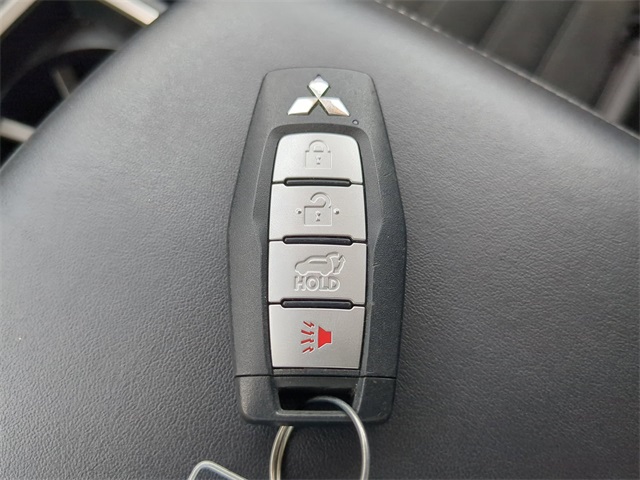 Vehicle image 20 of 34