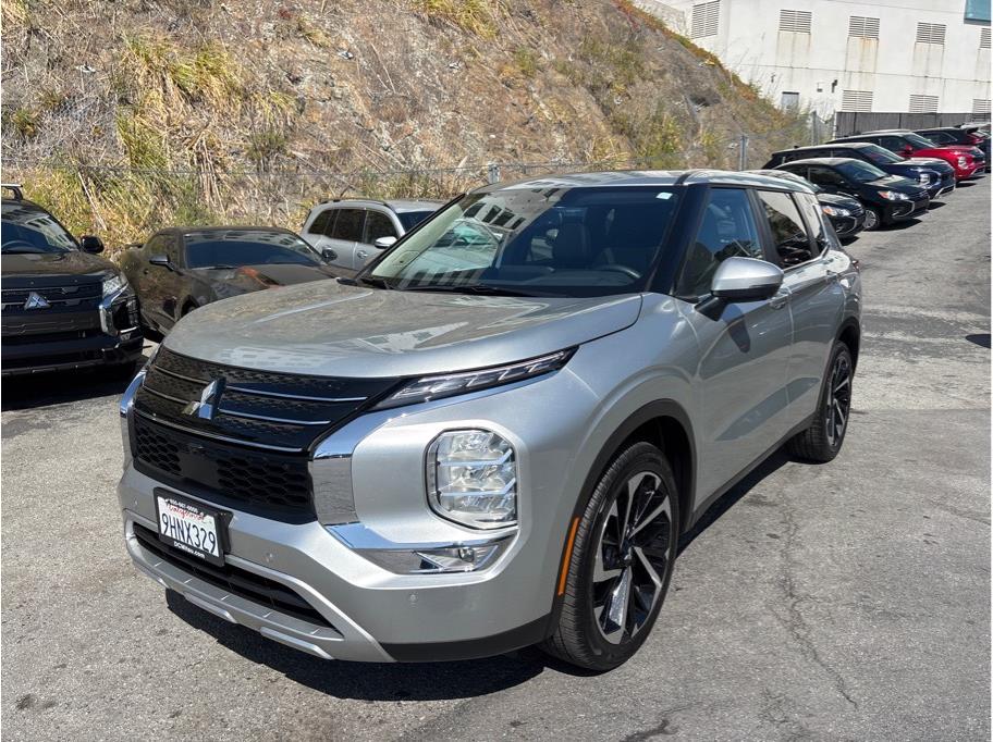 Vehicle image 1 of 32