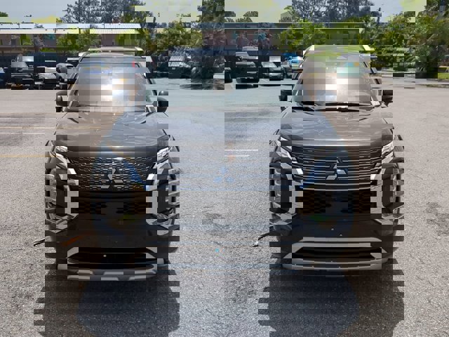 Vehicle image 2 of 35