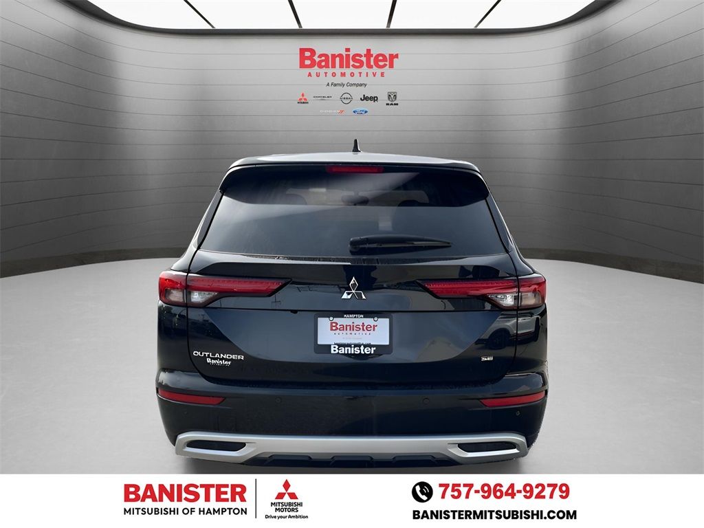 Vehicle image 3 of 23