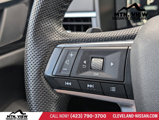 Vehicle image 25 of 26