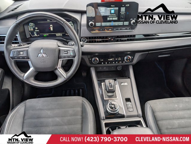 Vehicle image 10 of 26