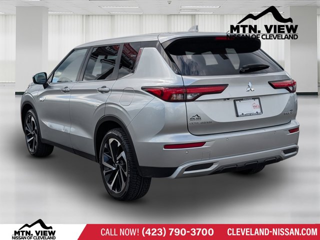 Vehicle image 7 of 26