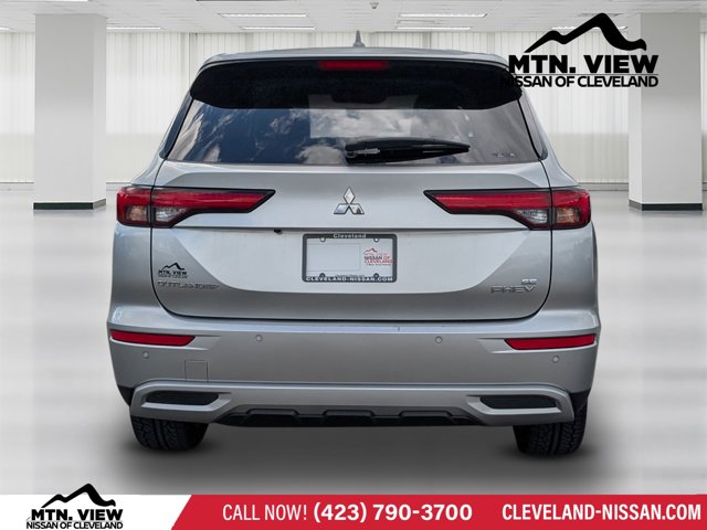 Vehicle image 6 of 26