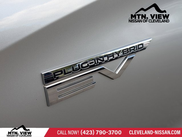 Vehicle image 9 of 26