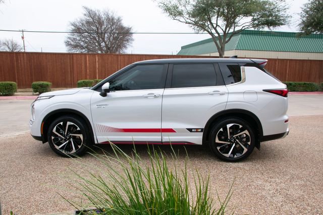 Vehicle image 12 of 49