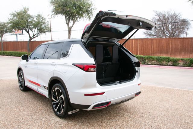 Vehicle image 8 of 49