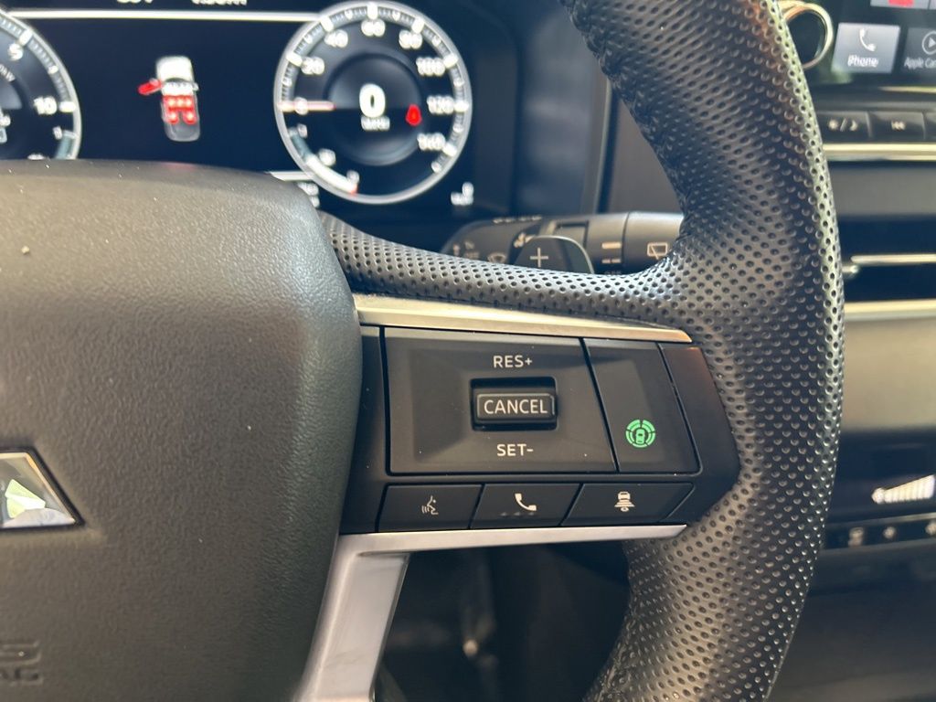 Vehicle image 44 of 46