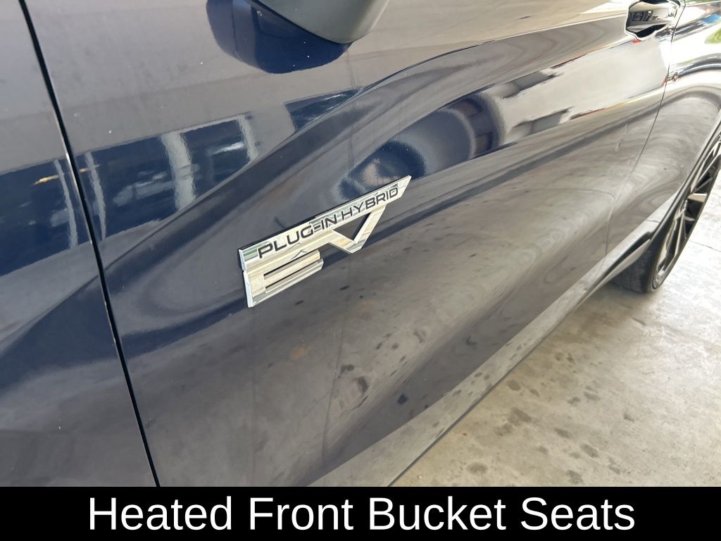 Vehicle image 14 of 46