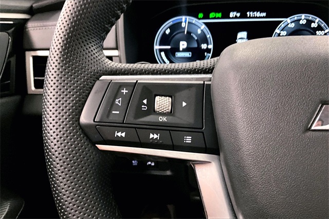 Vehicle image 26 of 36