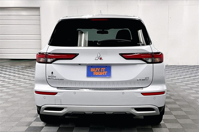 Vehicle image 5 of 36