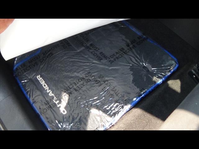 Vehicle image 16 of 38