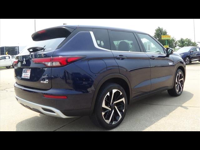 Vehicle image 5 of 38