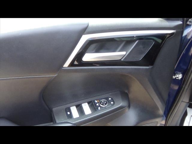 Vehicle image 15 of 38