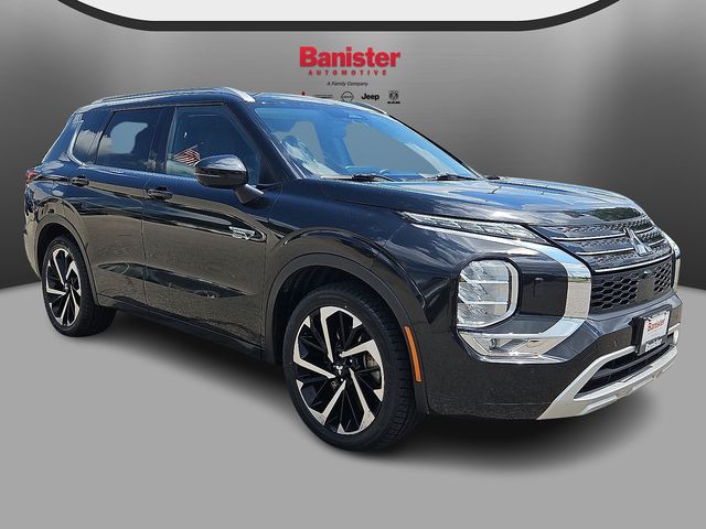 Vehicle image 3 of 32