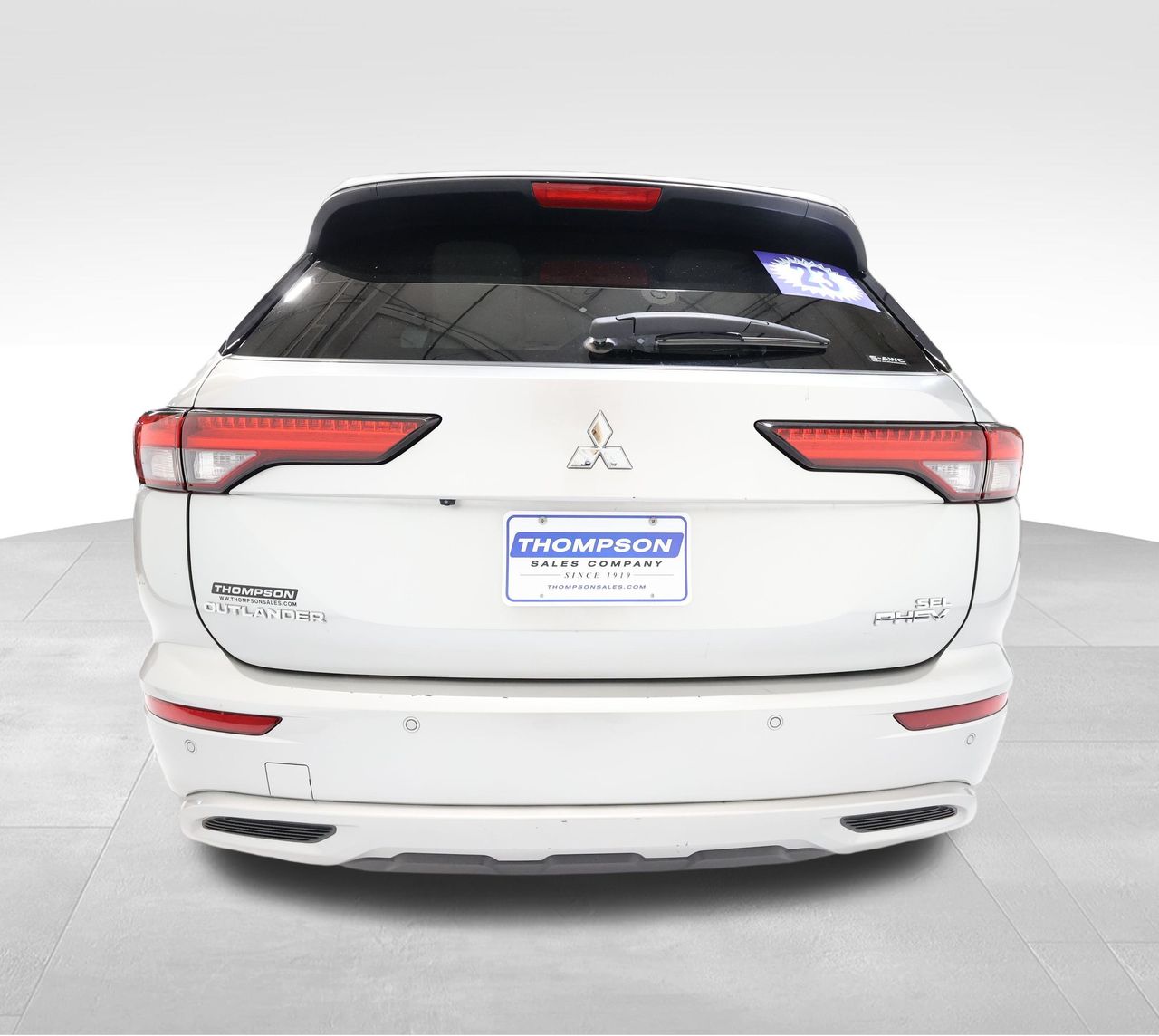 Vehicle image 6 of 33