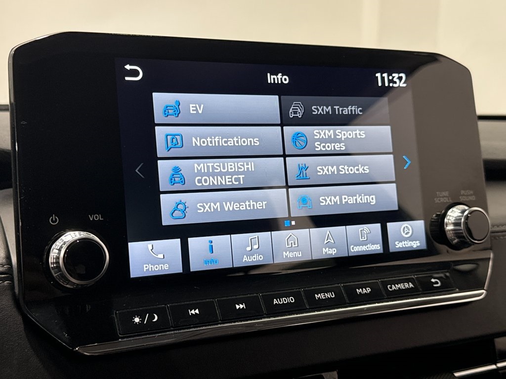 Vehicle image 21 of 47