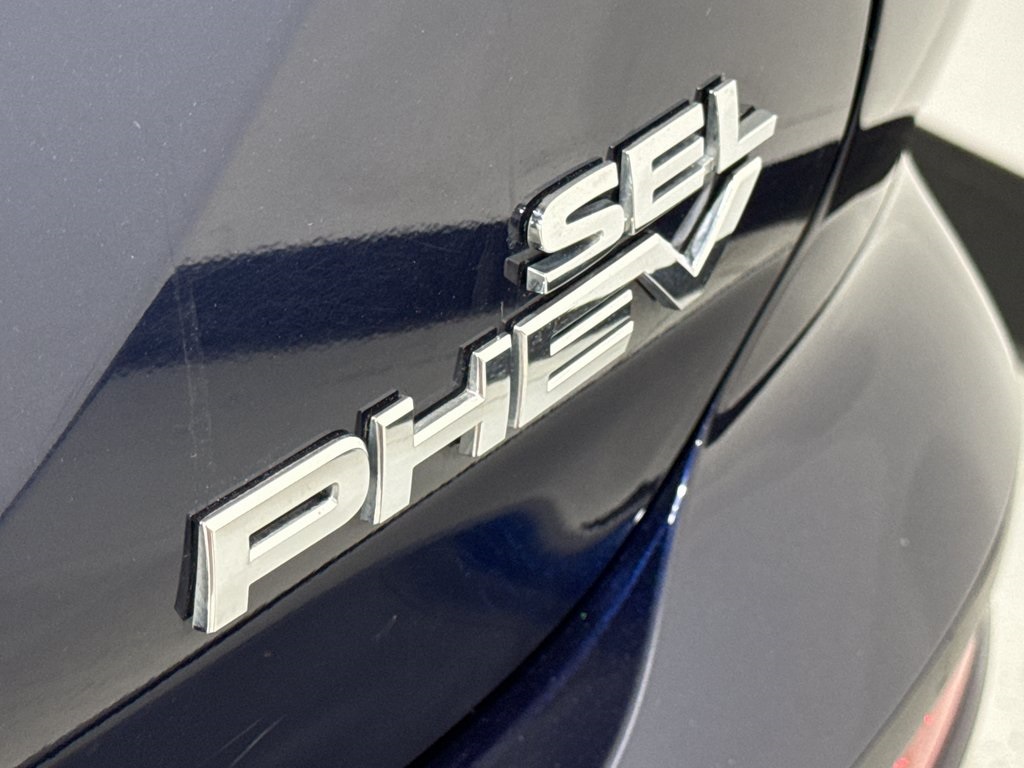 Vehicle image 39 of 47