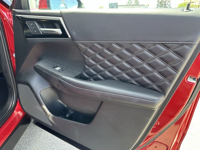 Vehicle image 45 of 51
