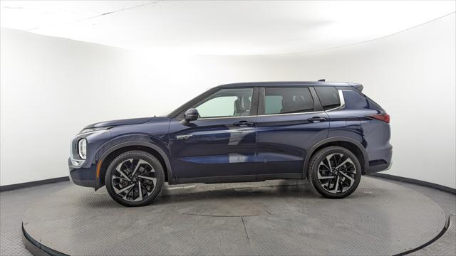 Vehicle image 9 of 42