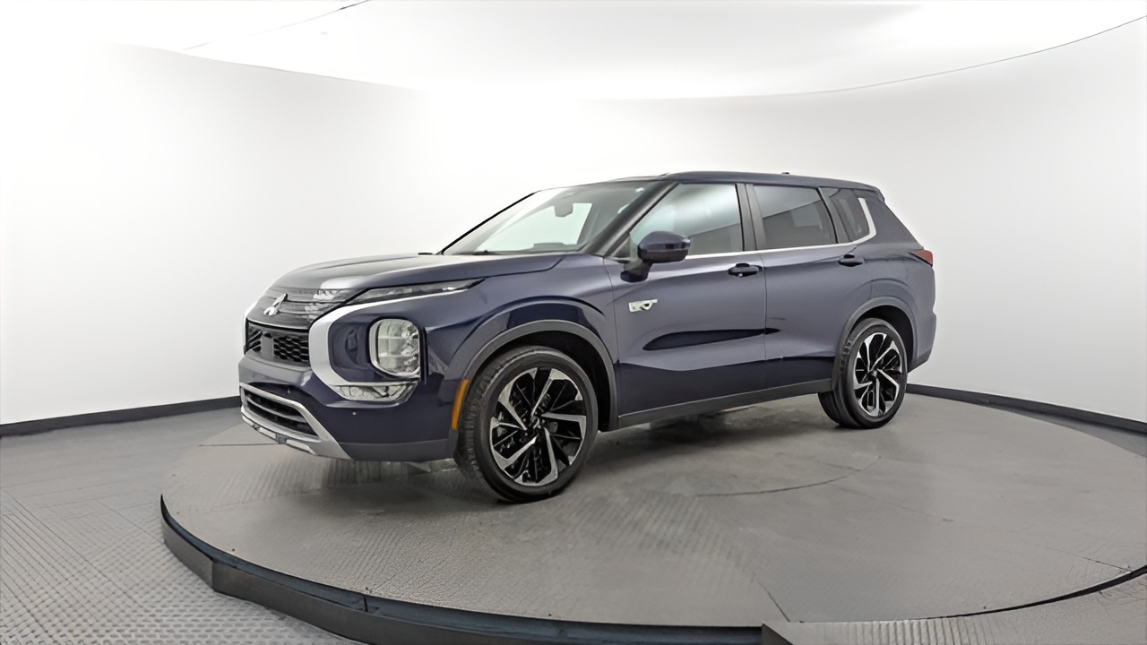 Vehicle image 34 of 42