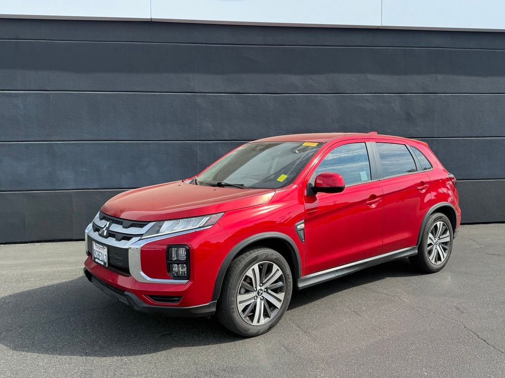 2023 Mitsubishi Outlander Sport ES Image 1 of 33