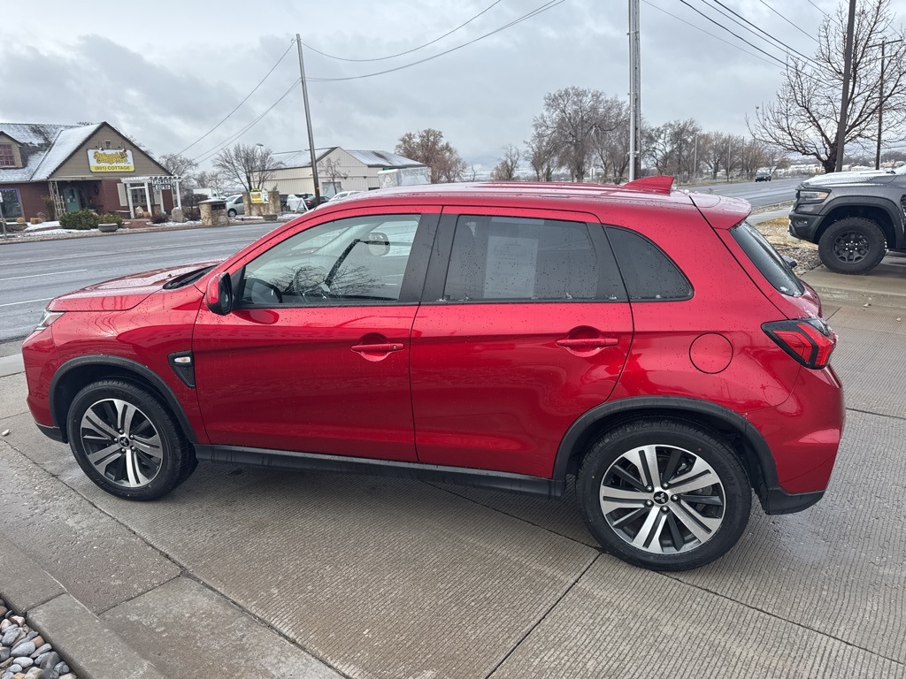 Vehicle image 6 of 22
