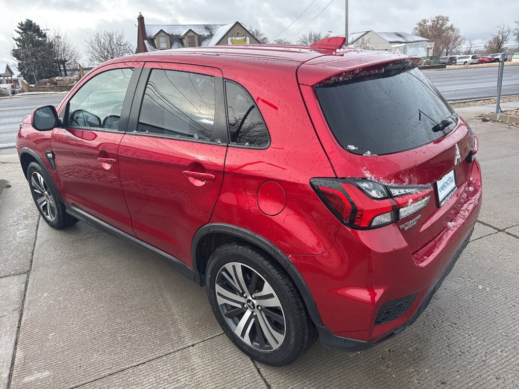 Vehicle image 7 of 22