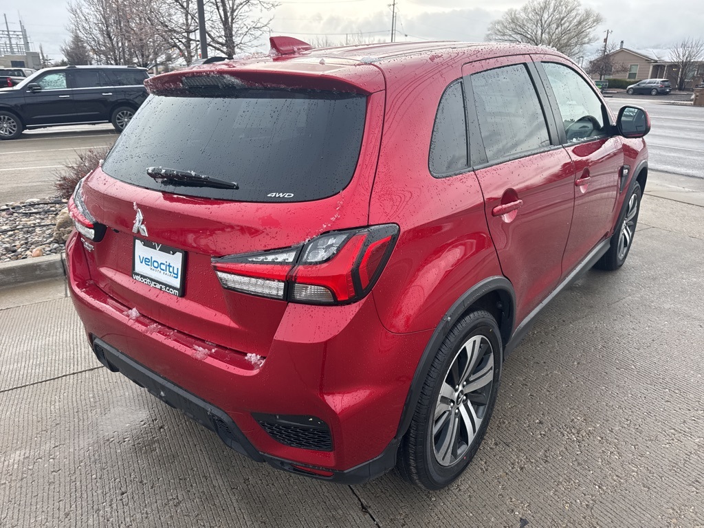 Vehicle image 5 of 22