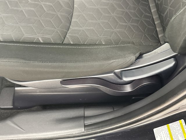Vehicle image 22 of 41