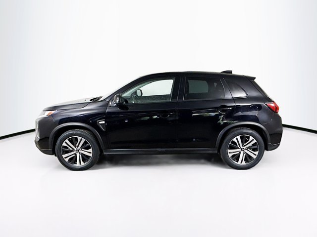 Vehicle image 8 of 41
