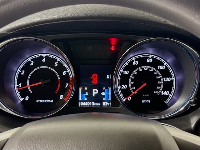 Vehicle image 14 of 41