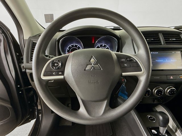 Vehicle image 12 of 41