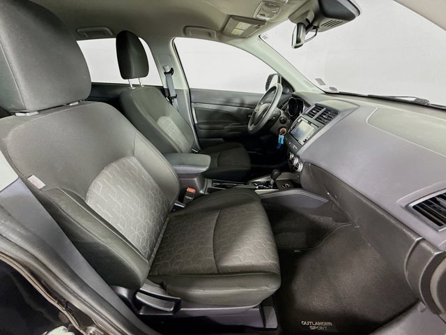 Vehicle image 30 of 41