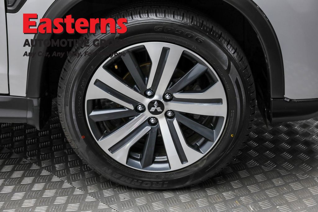 2023 Mitsubishi Outlander Sport ES Image 42 of 63