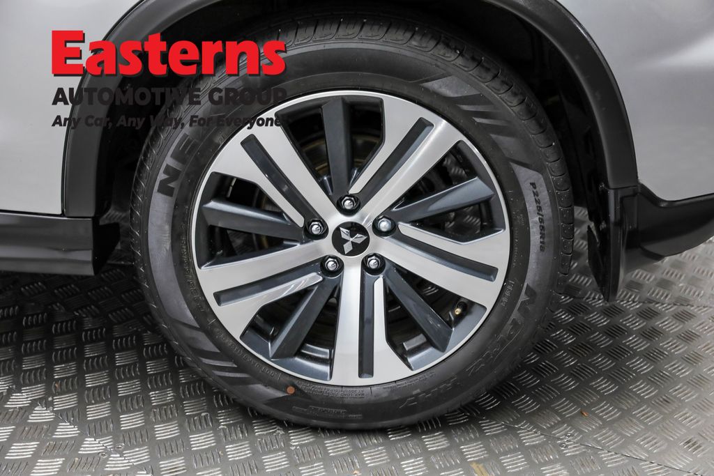 2023 Mitsubishi Outlander Sport ES Image 40 of 63