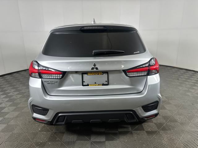 Vehicle image 6 of 27
