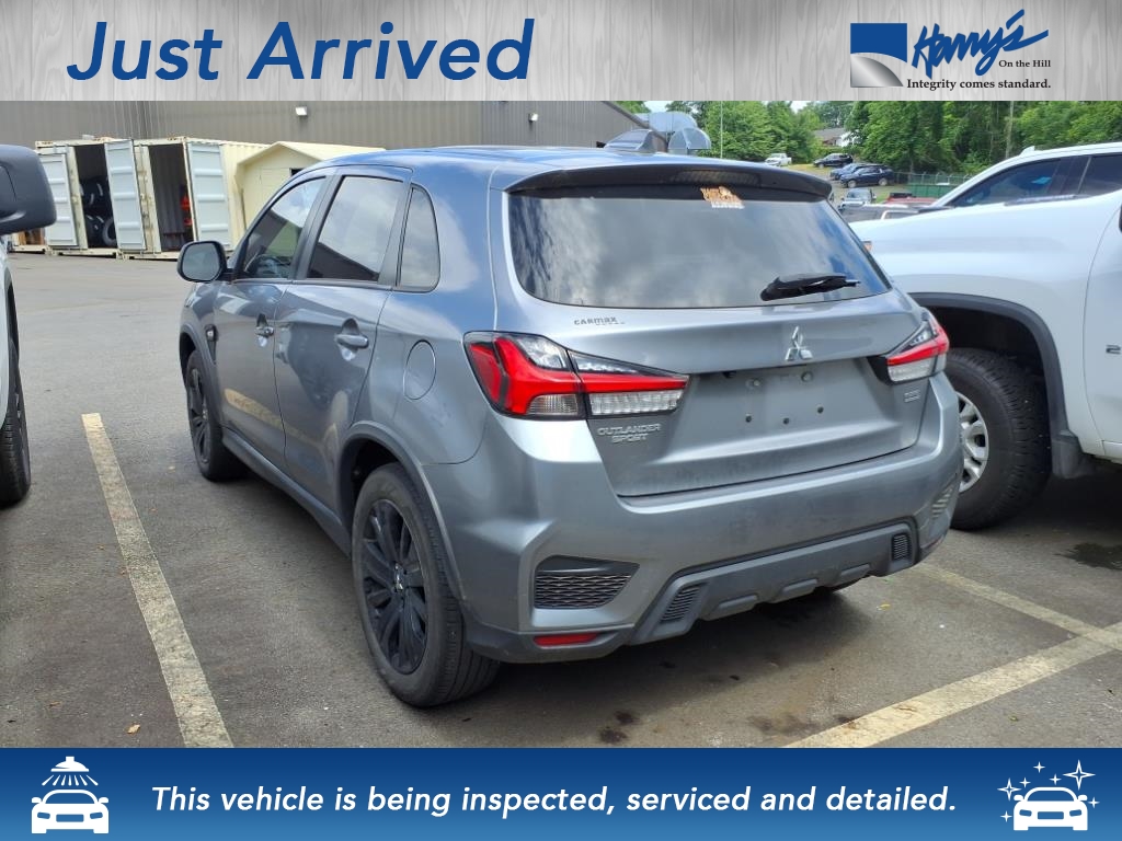Vehicle image 5 of 24