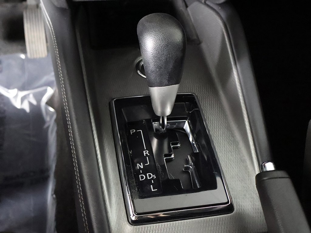 Vehicle image 41 of 49