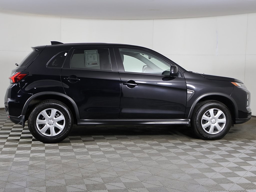Vehicle image 6 of 49
