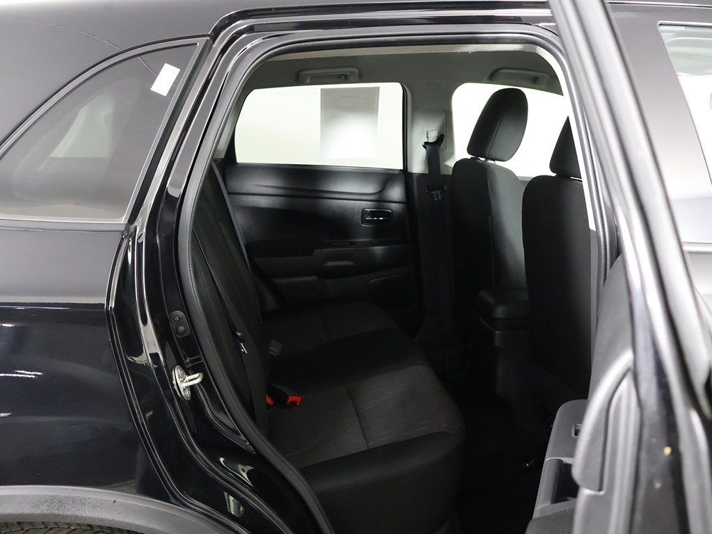 Vehicle image 29 of 49