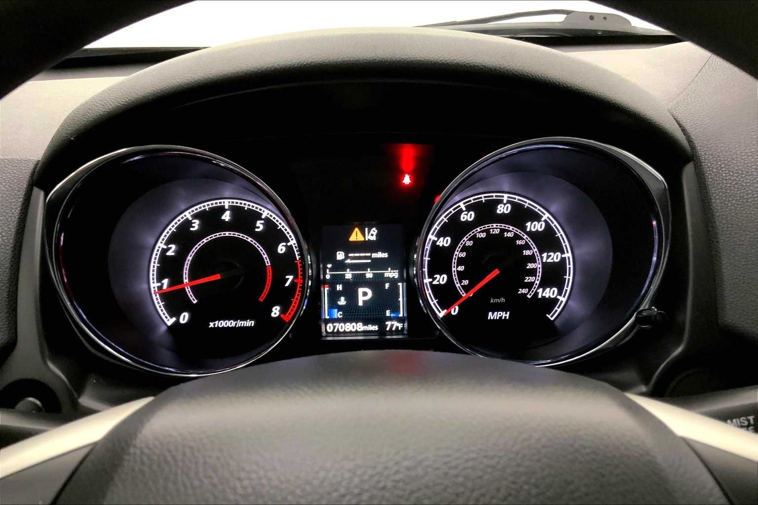 Vehicle image 20 of 33