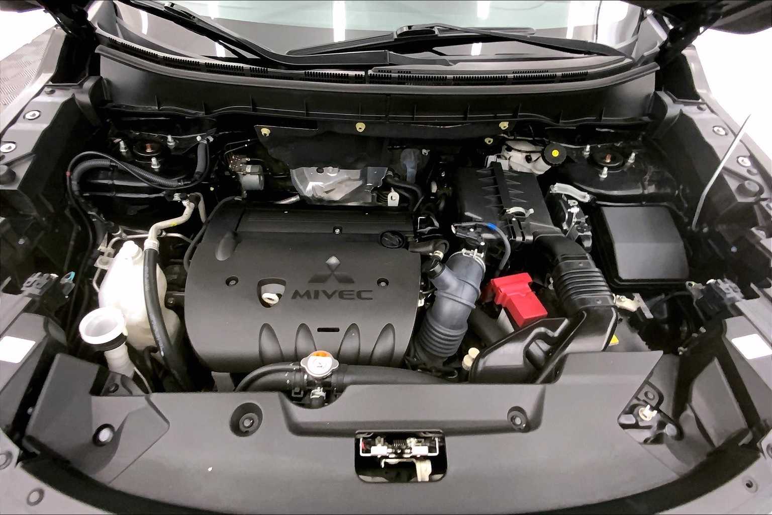 Vehicle image 12 of 33