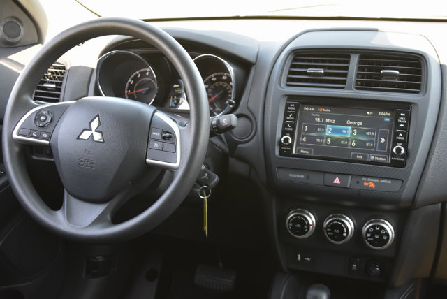 Vehicle image 8 of 35