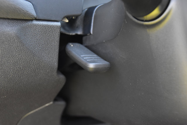 Vehicle image 29 of 35