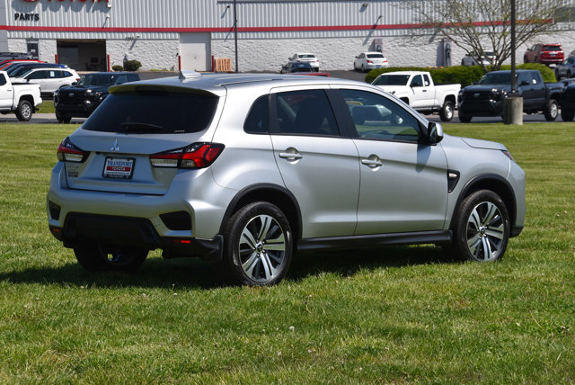Vehicle image 6 of 35